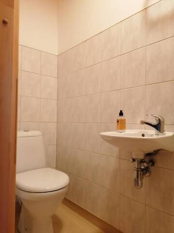 Фото номера Дом для отпуска Дома для отпуска Vacation home by the lake with sauna г. Stalbe 46